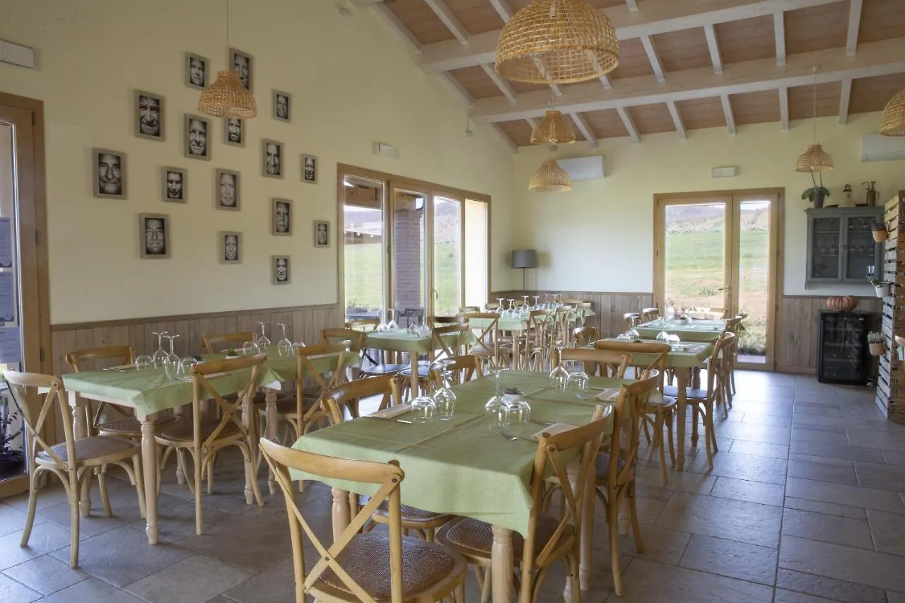 Agriturismo Casa Ricci Magliano in Toscana 0*,  Italia